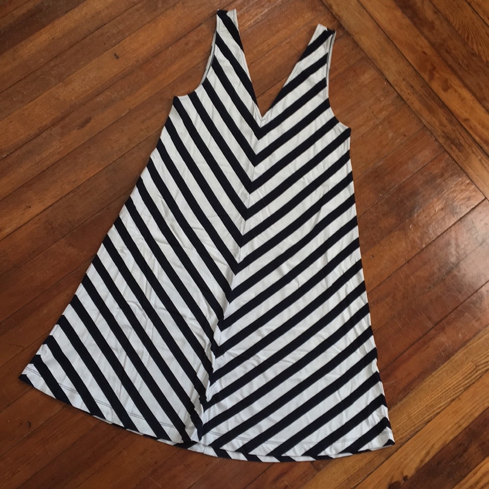 LOFT Chevron Swing Dress
